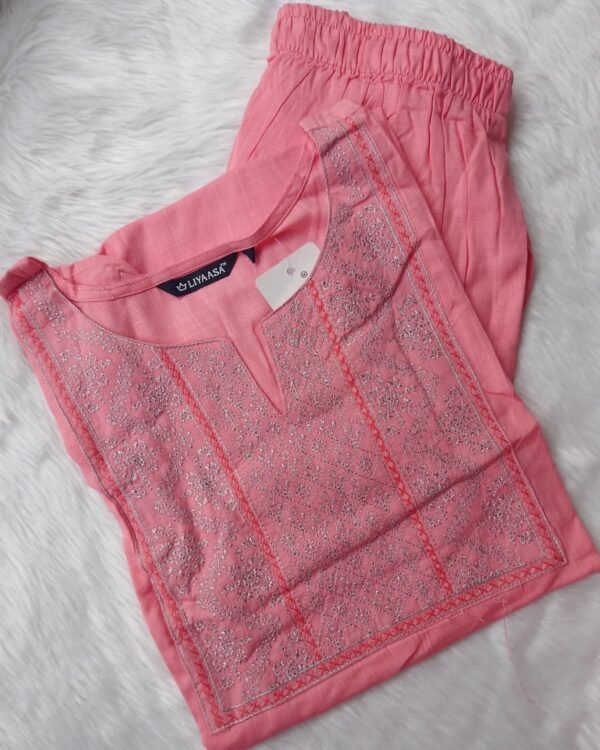 Luxury Lucknowi Chikankari Rayon Kurti Set – Exquisite Craftsmanship & Contemporary Elegance - Image 3