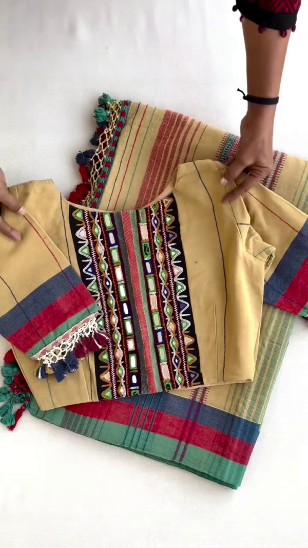 Handwoven Bhujodi Sarees – Shree Handicrafts - Image 3