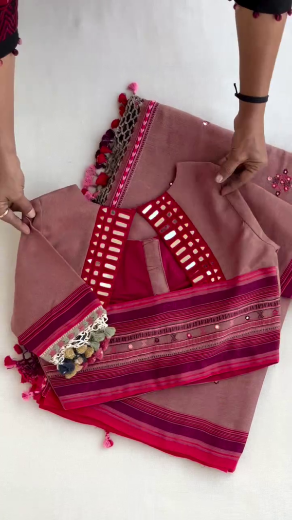 Handwoven Bhujodi Sarees – Shree Handicrafts - Image 4