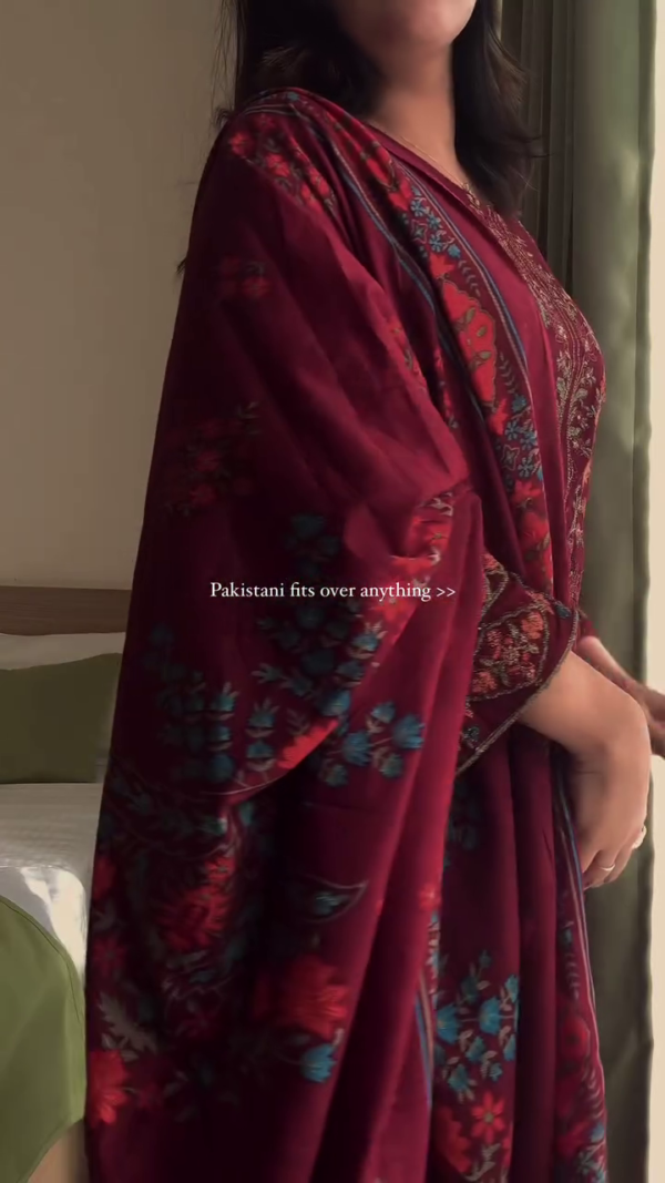 Royal Embroidered Jacquard Salwar Suit – A Classic Choice for Stylish Women - Image 4