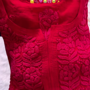 ❤️ The Perfect Valentine's Day Gift – A Timeless Red And Pink Embroidered Beauty! ❤️