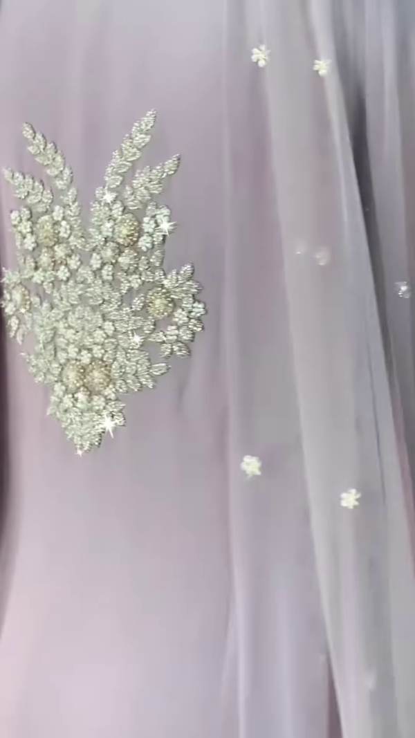 Dusty Pink Salwar Kameez – A Graceful Blend of Elegance & Comfort - Image 3
