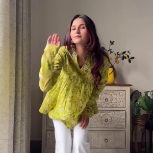 Scalloped Neck Full Sleeve Pure Cotton Top – A Chic Blend of Elegance & Comfort