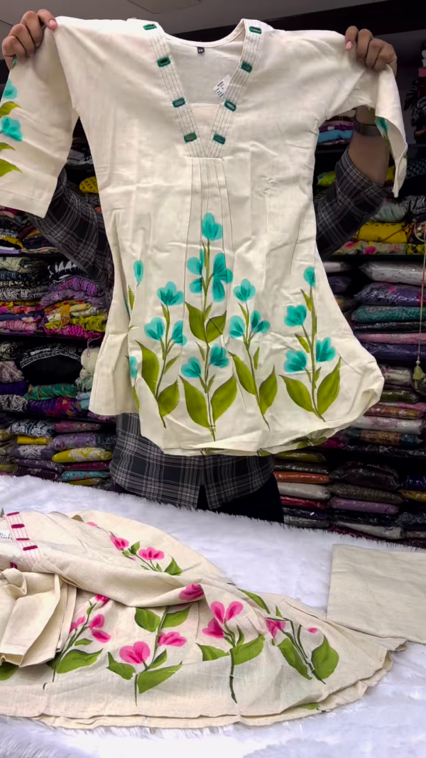 Elegant Off-White Kurti – Hand-Painted Floral Charm