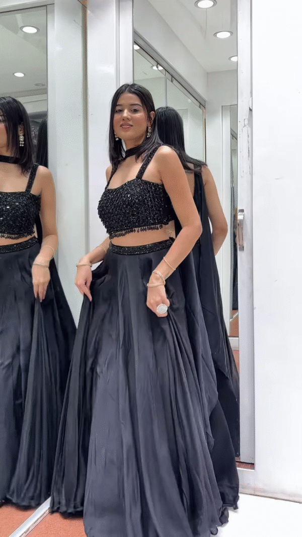 ✨ Dazzling Black Sequin Top & Flowing Skirt Ensemble 🖤 - Image 2